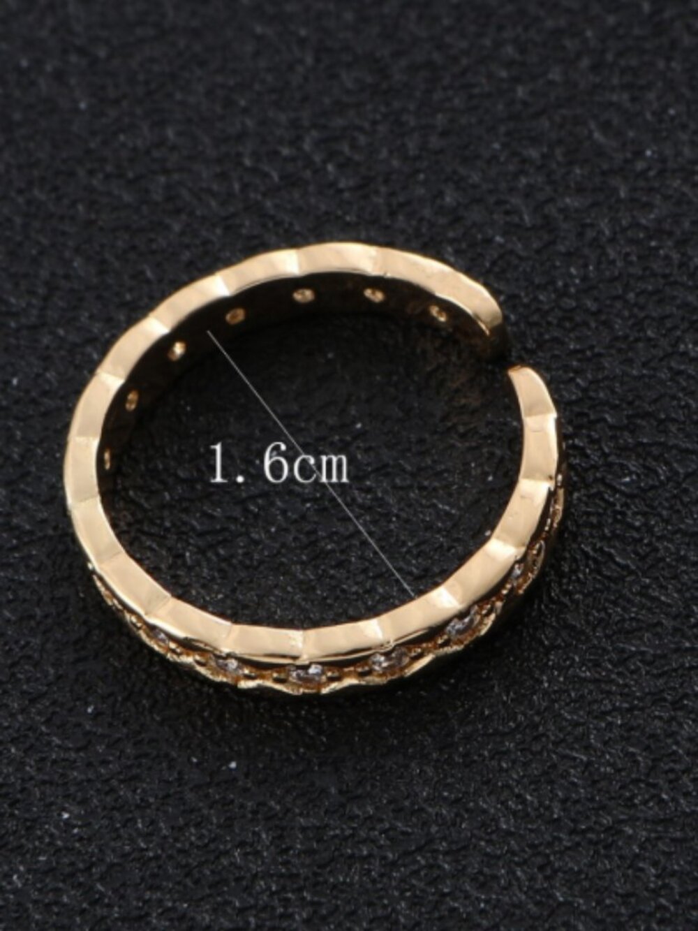 Golden small gemstone ring - Picture 3 of 3